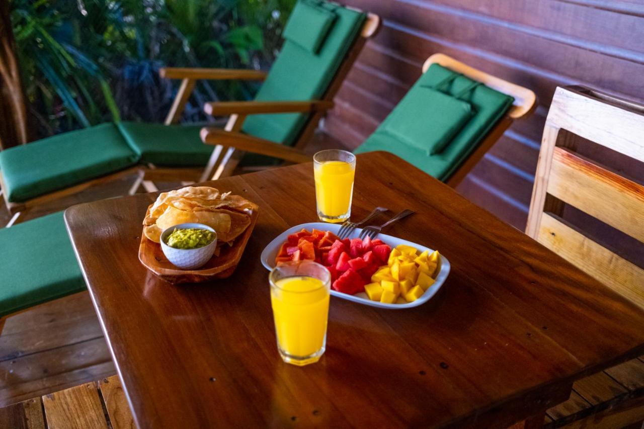 Casa Cayuco Eco-Adventure Lodge Bocas del Toro Extérieur photo