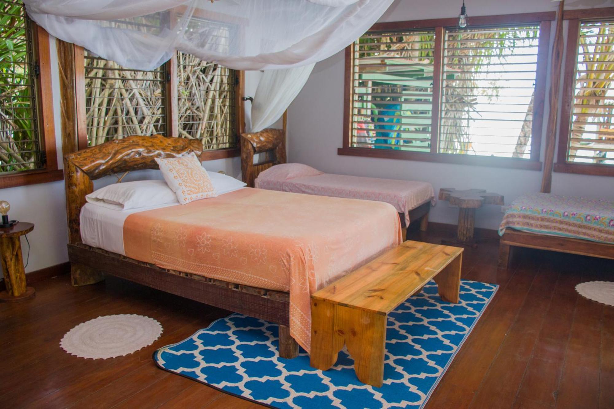 Casa Cayuco Eco-Adventure Lodge Bocas del Toro Extérieur photo