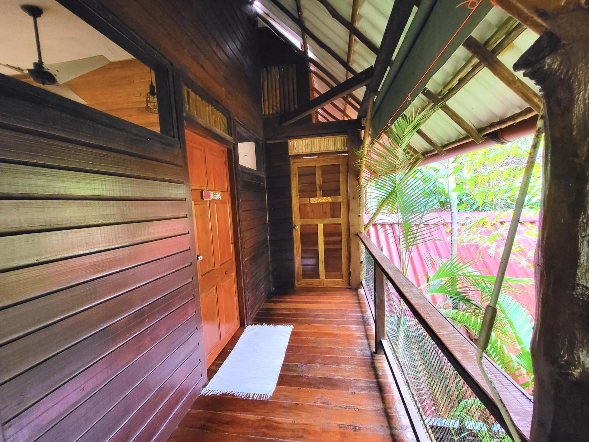 Casa Cayuco Eco-Adventure Lodge Bocas del Toro Extérieur photo