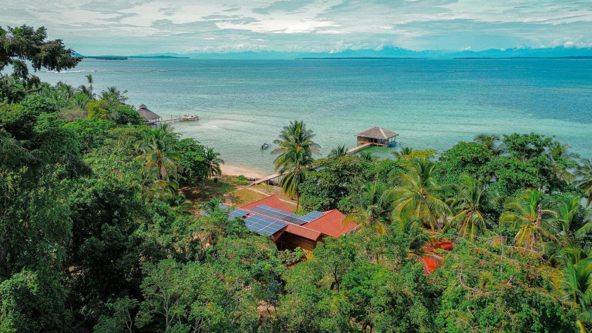 Casa Cayuco Eco-Adventure Lodge Bocas del Toro Extérieur photo